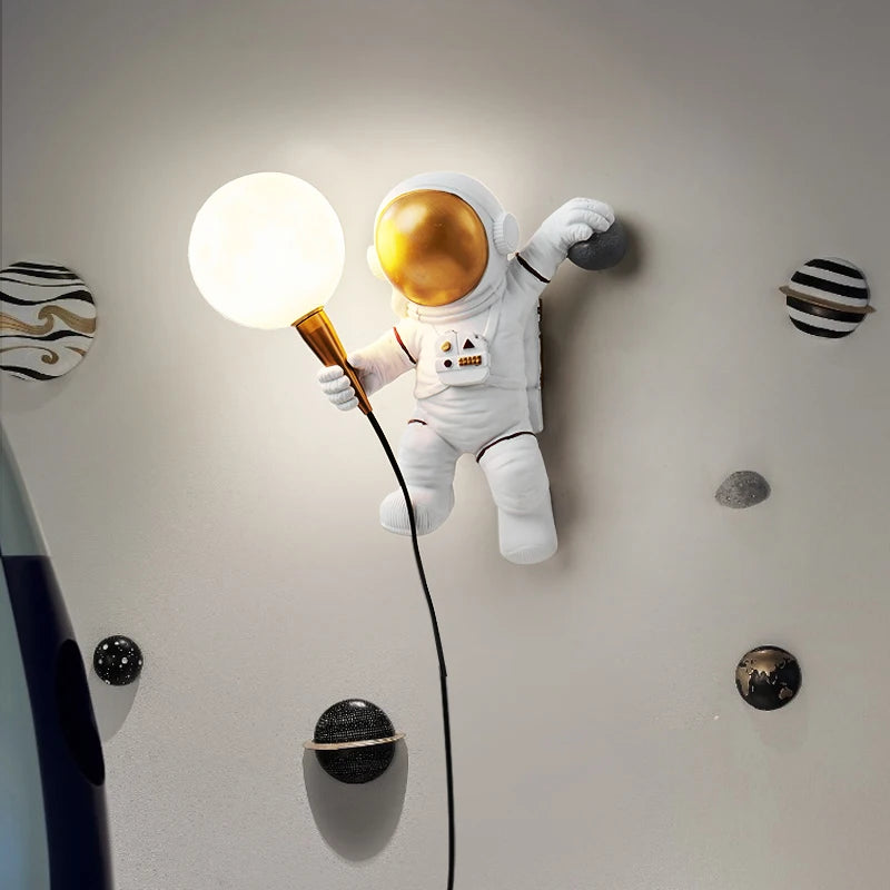 Europe Astronaut wall fixture kid lighting Children bedroom Wall Light Boys & Girls Moon Wall Lamp Creative hallway wall sconce